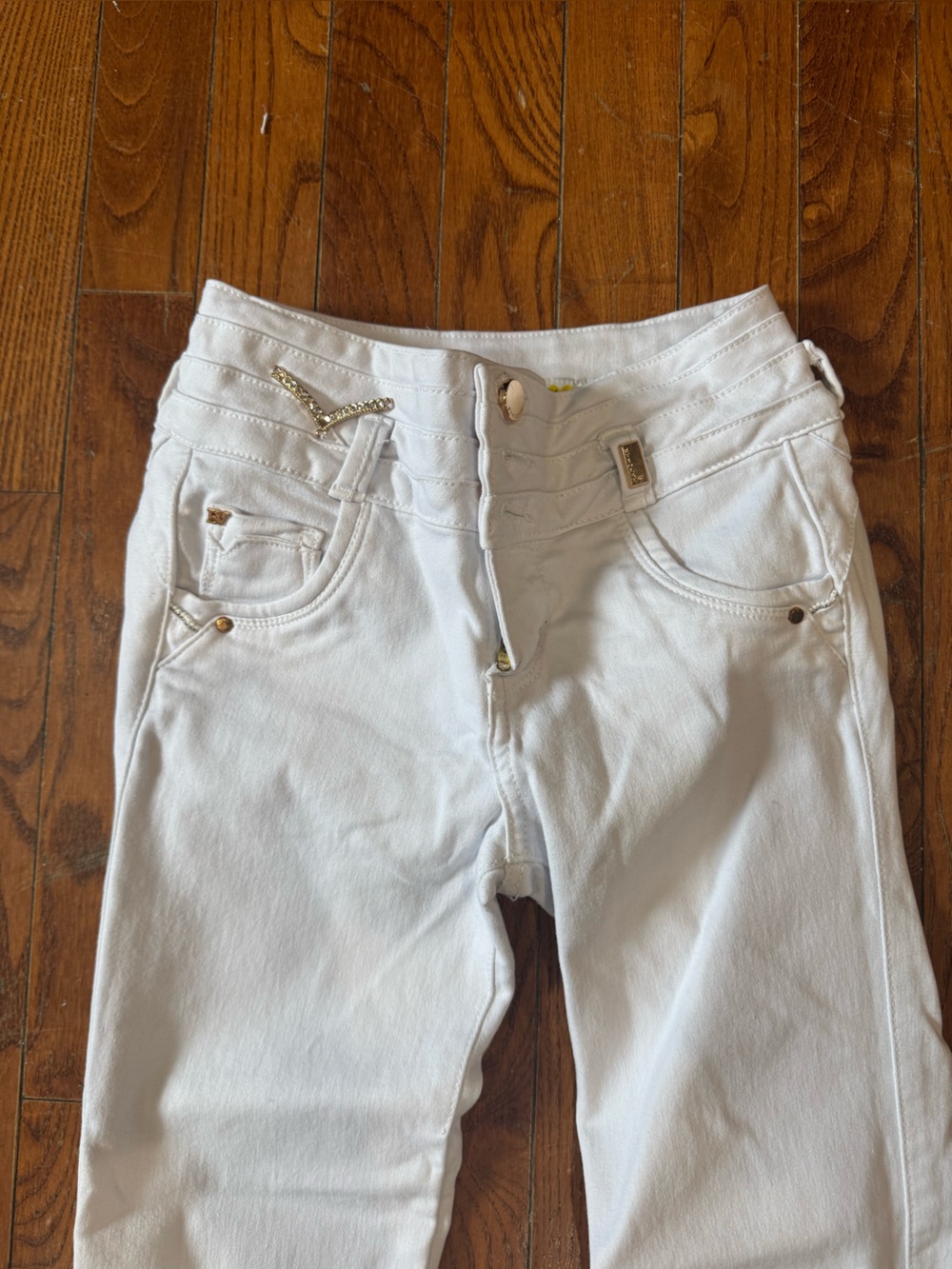 Women's High-Rise White Skinny Jeans - Sleek Slim Fit - Picture 3 of 8